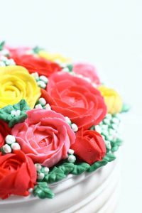 Korean buttercream cake, homemade flower cake, premium lapis Surabaya, birthday cake Jakarta, blue rose
