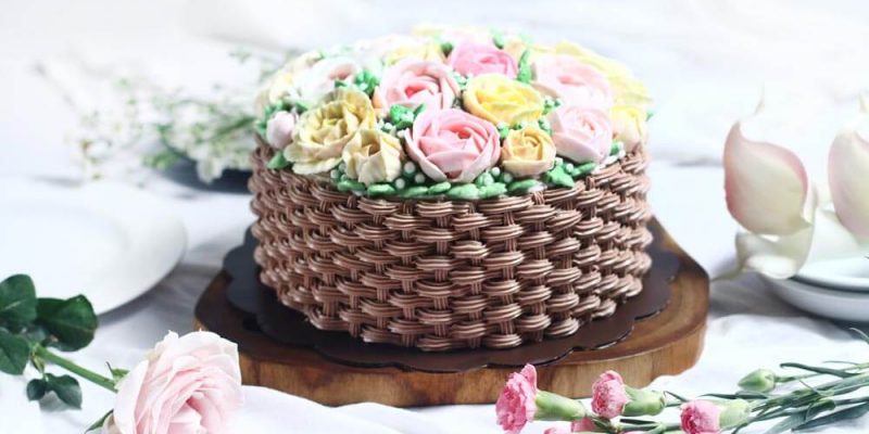 Korean buttercream cake, homemade flower cake, premium lapis Surabaya, birthday cake Jakarta, rose cake