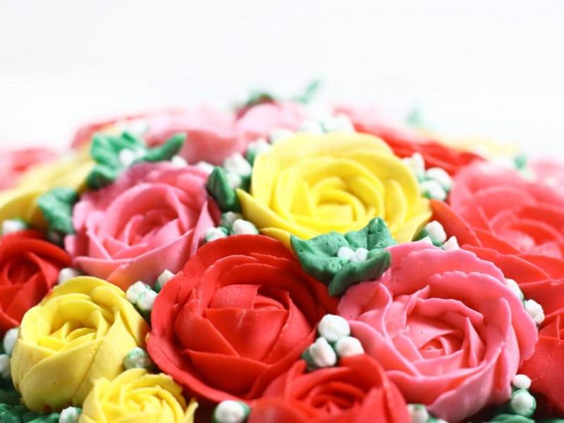 Korean buttercream cake, homemade flower cake, premium lapis Surabaya, birthday cake Jakarta, rose flower