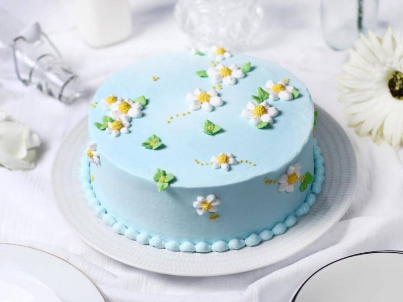 Korean buttercream cake, homemade flower cake, premium lapis Surabaya, birthday cake Jakarta, daisy