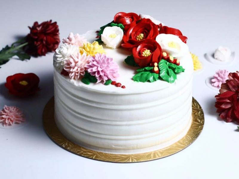 Korean buttercream cake, homemade flower cake, premium lapis Surabaya, birthday cake Jakarta, chrysanthemum, camellia flower cake